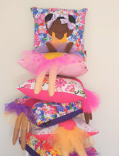 Load image into Gallery viewer, Munchkin Character Cushion