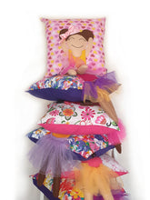 Load image into Gallery viewer, Munchkin Character Cushion